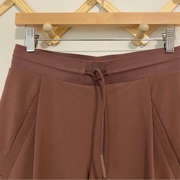 Athleta Venture Pant in Mauve size 0 - Picture 3 of 11